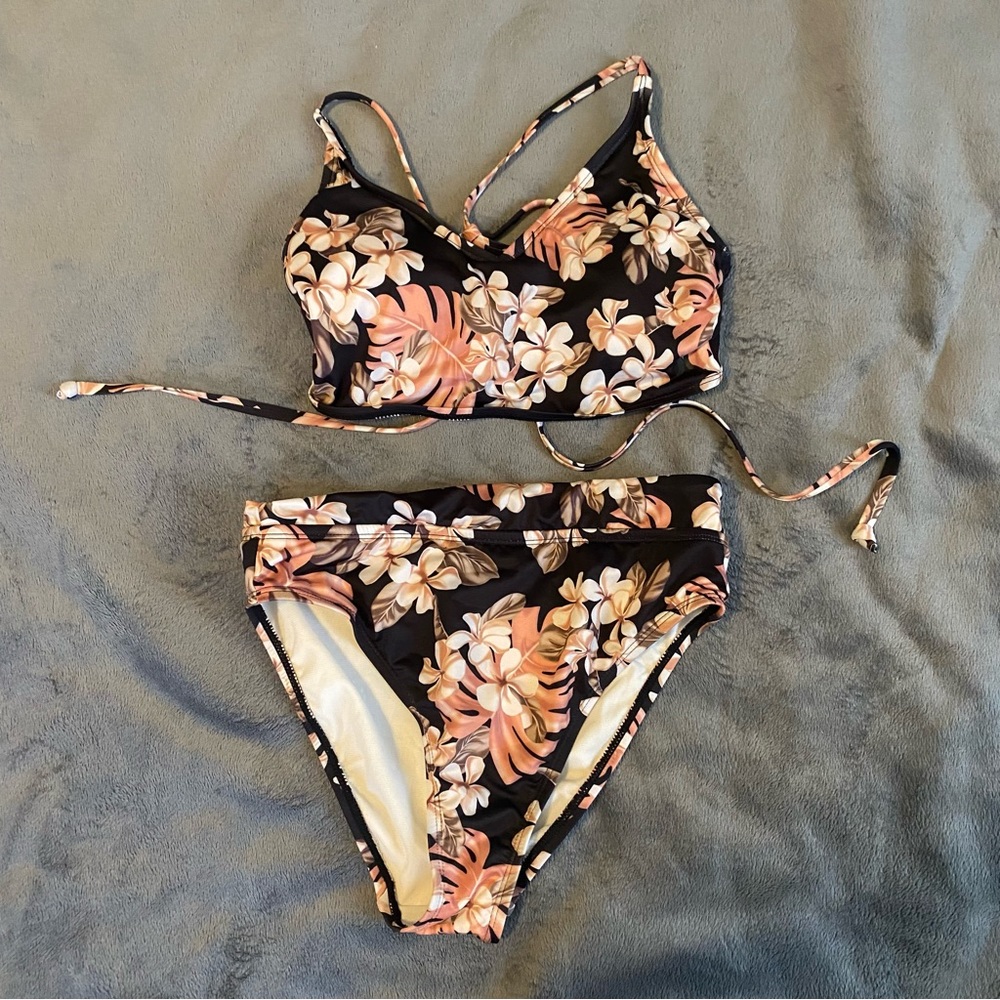 small hurley bikini